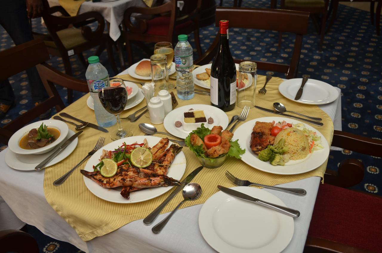 Oakwood Park Hotel Lekki Dış mekan fotoğraf